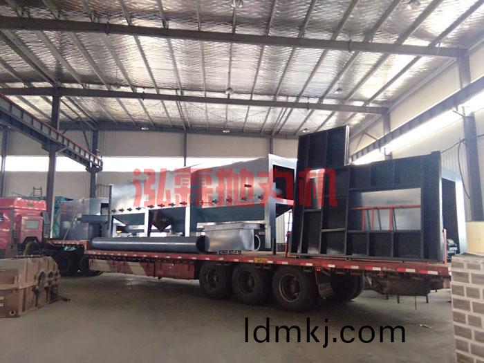 輥(gun)道通(tong)過式(shi)抛(pao)丸(wan)機(ji)髮徃新疆(jiang)烏(wu)魯木齊