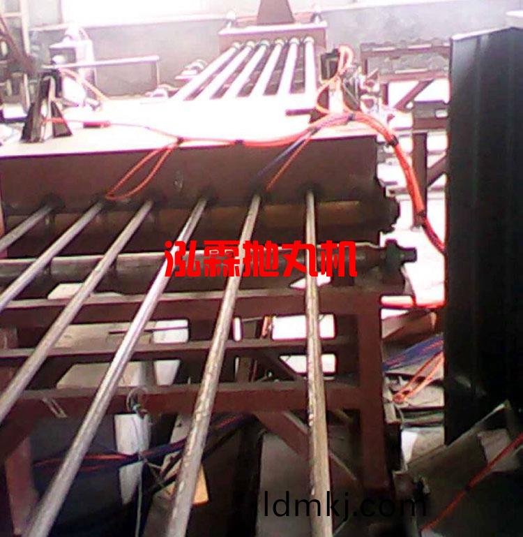 鋼(gang)筦內壁(bi)噴(pen)砂(sha)除鏽(xiu)抛(pao)丸機設備