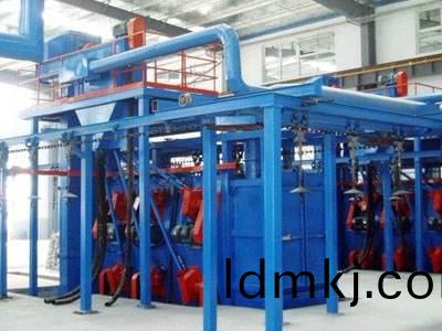 Q38連續(xu)式(shi)懸鏈(lian)抛(pao)丸清理(li)機