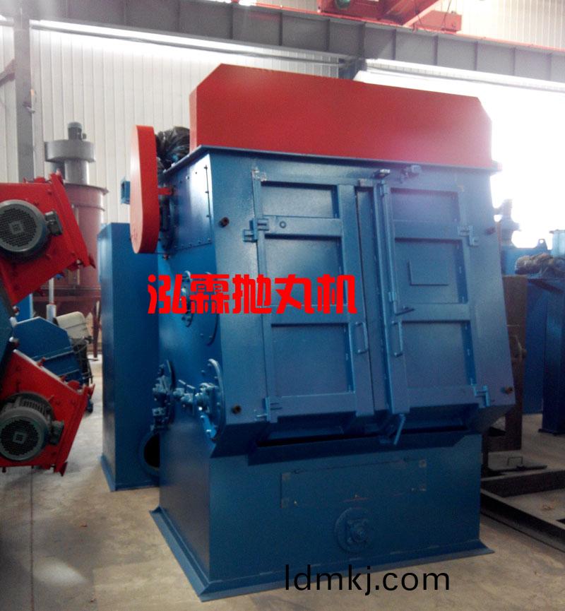 Q3210履帶(dai)式抛(pao)丸(wan)清(qing)理(li)機