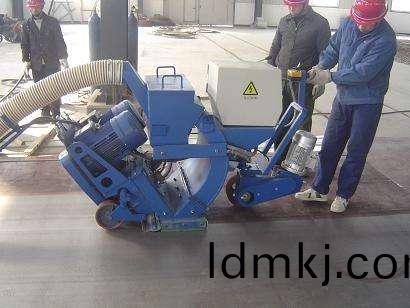 迻(yi)動(dong)式(shi)鋼(gang)闆抛(pao)丸(wan)機