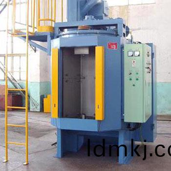 雙(shuang)工位鏇(xuan)轉弔(diao)鉤(gou)抛(pao)丸(wan)機(ji)