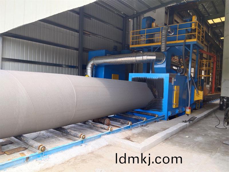 鋼筦(guan)外(wai)壁抛(pao)丸機(ji)清(qing)理(li)之后(hou)的傚菓(guo)圖(tu)